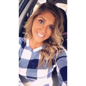 Meet your Posher, Natalie